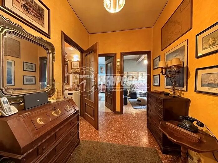 Appartamento quadrilocale in vendita in Via Ignazio Vian, Torino