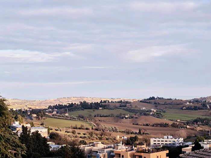 Appartamento trilocale in vendita in Osimo