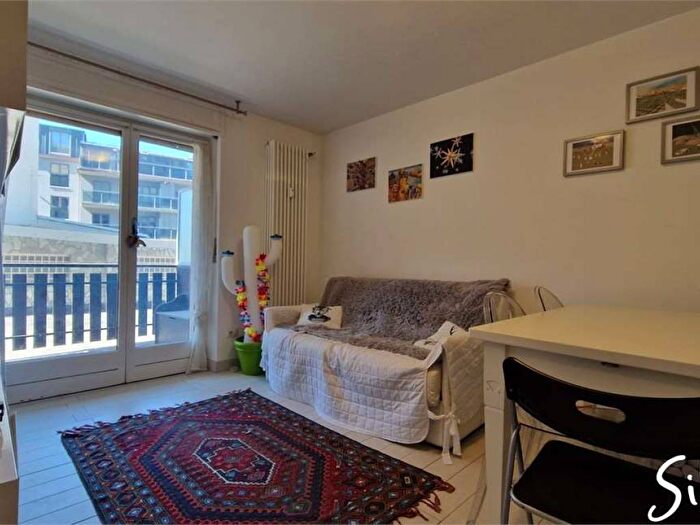 Appartamento bilocale in affitto in Via Monfol, Sauze dOulx