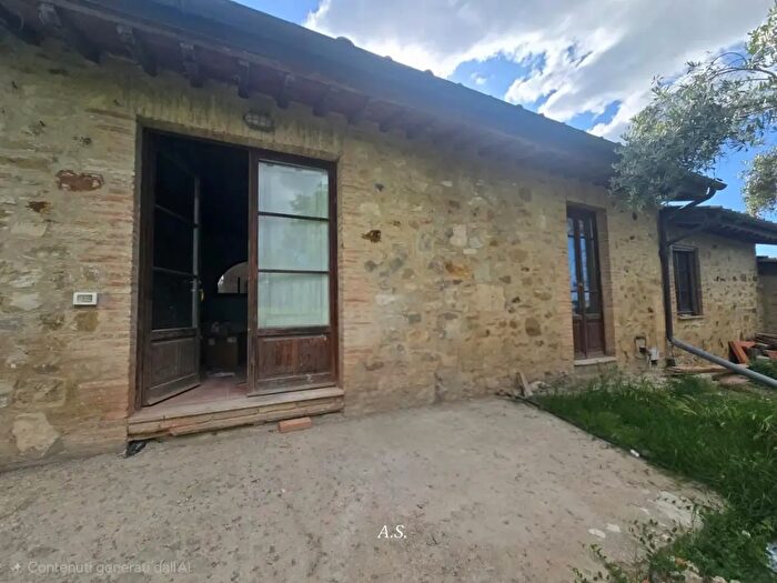 Appartamento con 5 locali in vendita in Aversa Monteriggioni Ca, Colle Di Val D'Elsa