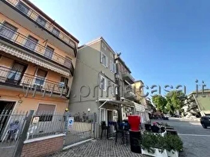 Casa con 6 locali in vendita in Piazza Todaro, Chioggia