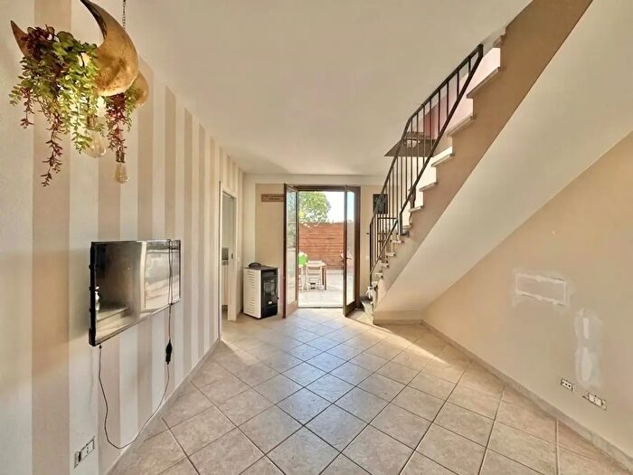 Casa con 5 locali in vendita in Ponsacco