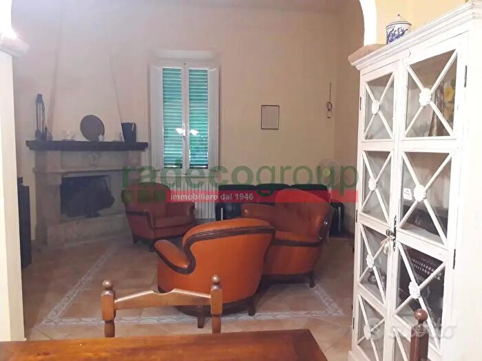 Casa con 9 locali in vendita in Via delle Mortelle, Livorno