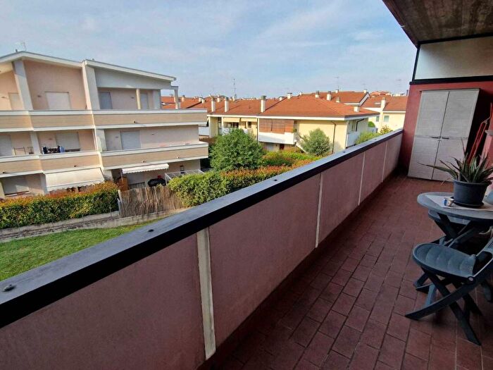 Appartamento trilocale in affitto in Centro Storico, Rovigo