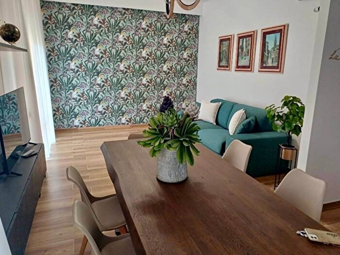 Appartamento quadrilocale in affitto in Isolotto Talenti, Firenze