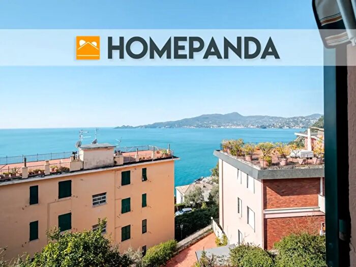 Appartamento quadrilocale in vendita in Via San Pietro, Zoagli