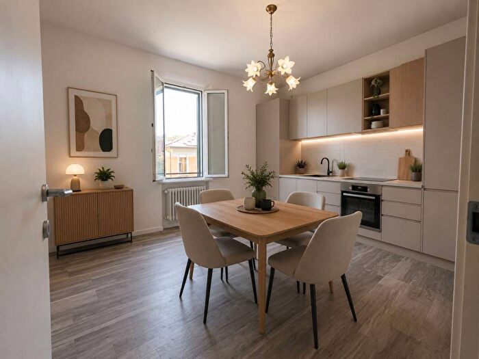 Appartamento trilocale in affitto in Via Giovanni Francesco Barbieri, Bolognina, Bologna