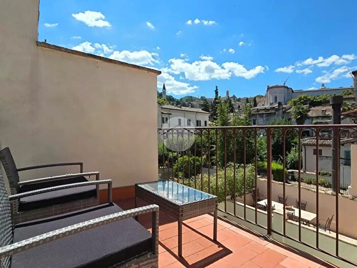 Appartamento bilocale in vendita in Via Nuova, Spoleto