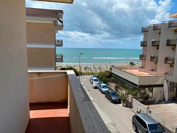 Appartamento bilocale in affitto in via corallo, Ponserico Cretarossa, Nettuno