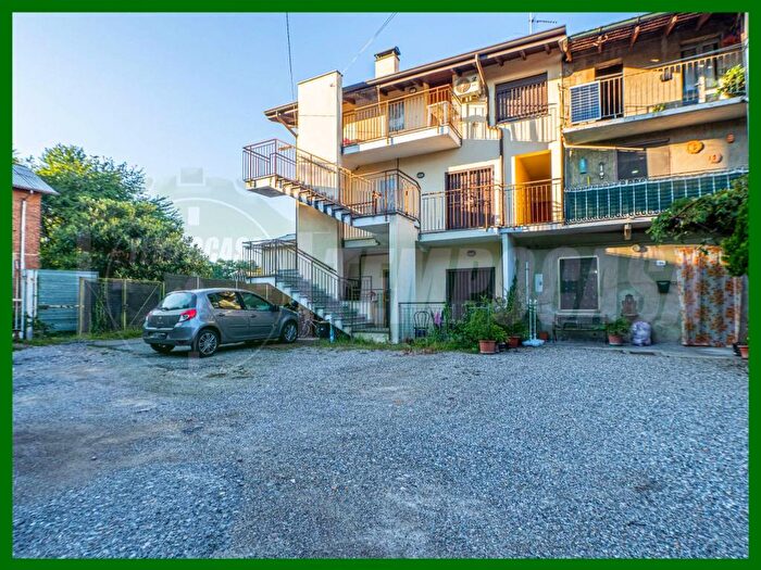 Appartamento monolocale in affitto in Via dei Celsi, Arnate Madonna in Campagna, Gallarate