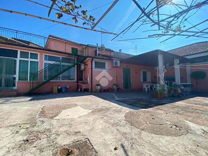 Casa trilocale in vendita in Via Ruscitto, Sora