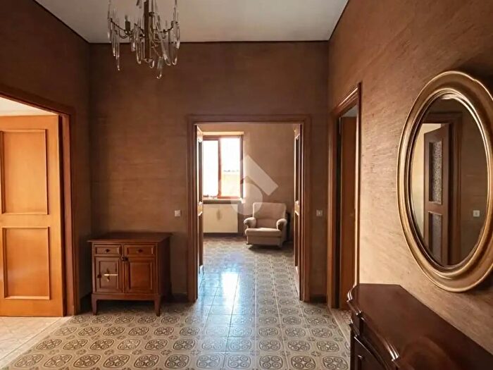 Appartamento trilocale in vendita in Appartamento Via Posta Vecchia, Marino