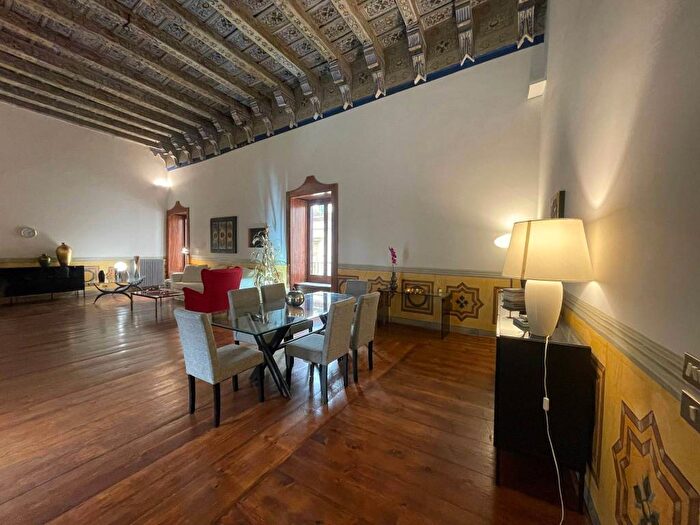 Appartamento quadrilocale in affitto in Cassaro, Palermo