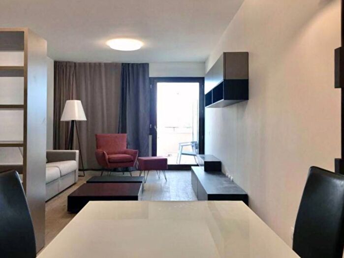 Casa trilocale in affitto in Via Cristoforo Colombo, San Paolo, Roma