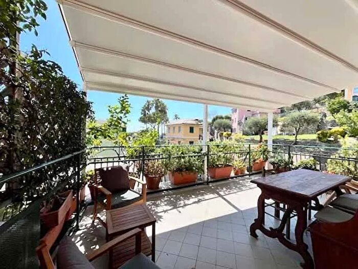 Appartamento con 7 locali in vendita in Via Giuseppe Mazzini Bogliasco, Bogliasco