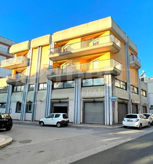 Appartamento in affitto in Zona Piazza Venezuela, Corato