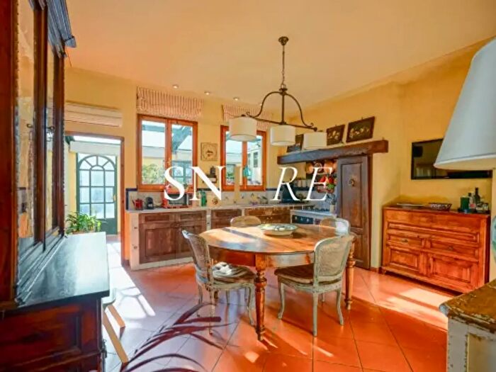 Appartamento con 6 locali in vendita in Via Iacopo Nardi, Firenze