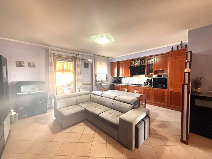 Appartamento trilocale in vendita in Tombolo