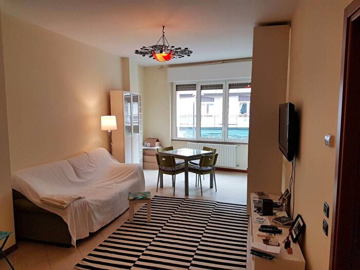 Appartamento bilocale in affitto in Via Giovanni Pastorelli, Navigli Darsena, Milano