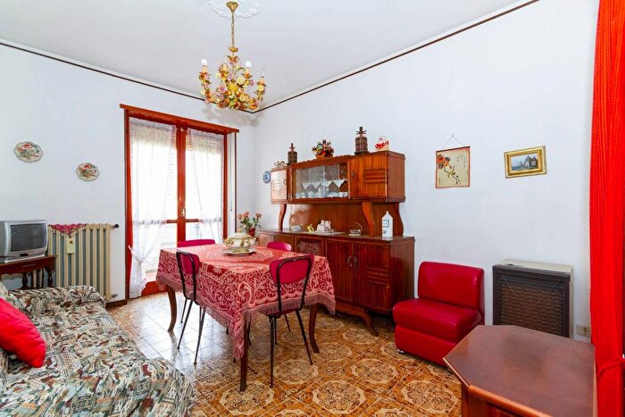 Appartamento bilocale in vendita in Via Pratoguglielmo Condominio I Maggiolini, Paesana