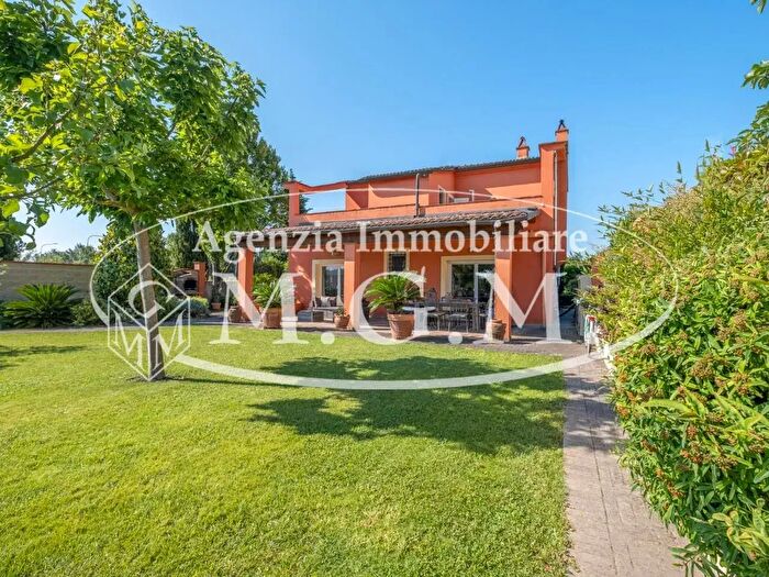 Casa con 6 locali in vendita in di Gello, Ponsacco