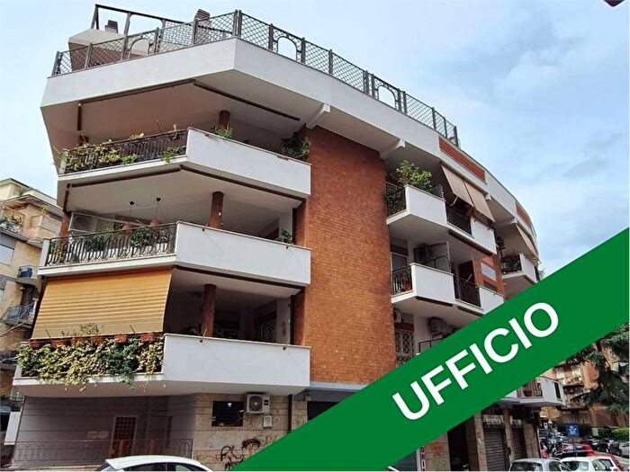 Appartamento trilocale in affitto in via Carlo Dossi, Talenti Monte Sacro, Roma