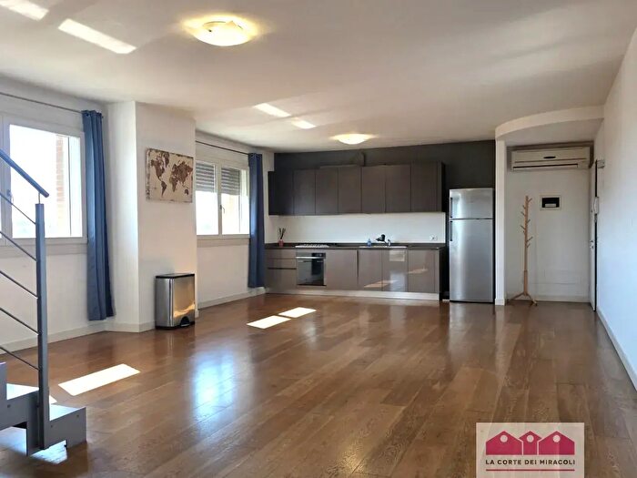 Appartamento quadrilocale in affitto in Viale Camisano, Vicenza