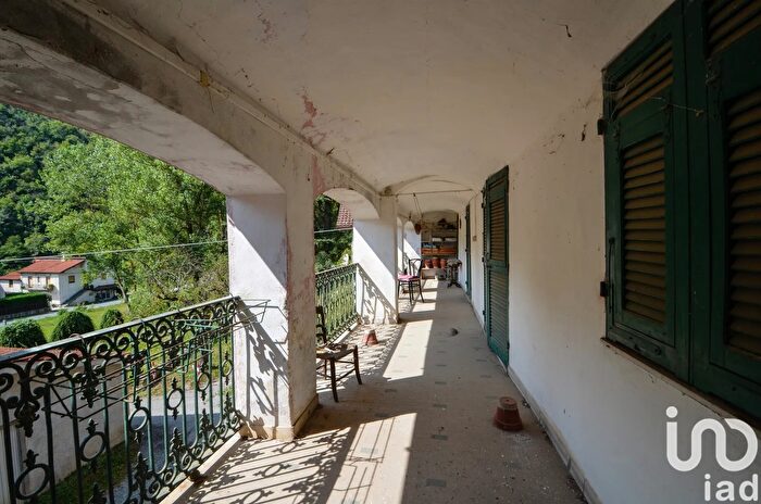 Casa con 15 locali in vendita in Borgata Ponte, Murialdo