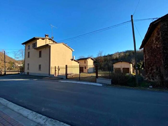 Casa monolocale in vendita in Frazione Fornace, Montesegale