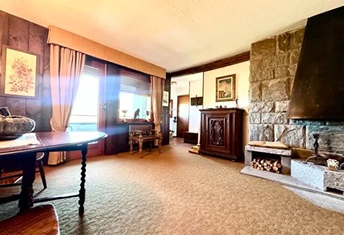 Appartamento trilocale in vendita in Via Terzo Reggimento Alpini Sestriere To Italia, Sestriere