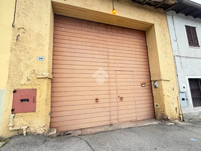 Casa quadrilocale in vendita in Via S Vincenzo, Calcinato