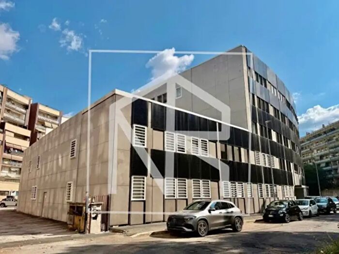 Appartamento bilocale in vendita in Via Angelo Viscogliosi, Roma