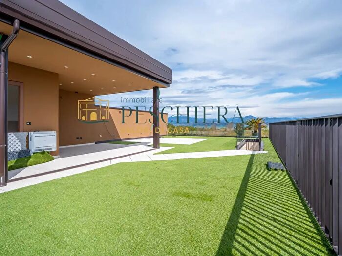 Appartamento quadrilocale in vendita in Via BellItalia, Peschiera Del Garda