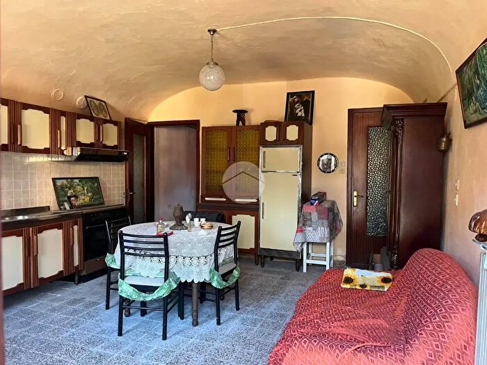 Casa con 5 locali in vendita in Via Martiri della Liberta, Mottalciata