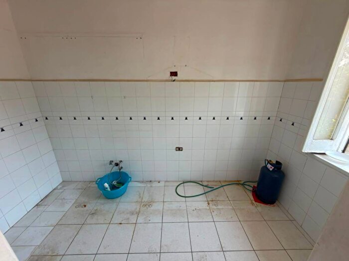 Appartamento bilocale in affitto in Via Provinciale Santa Maria a Cubito, Piscinola, Napoli