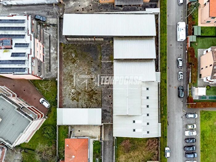 Appartamento in vendita in Caronno Pertusella