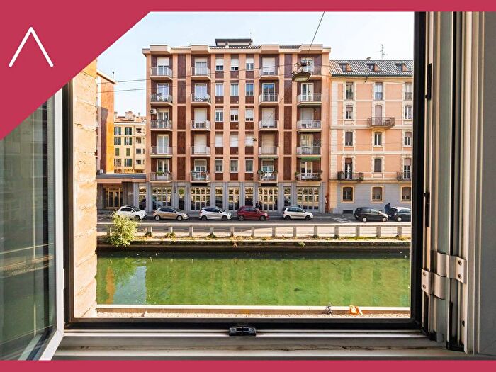 Appartamento bilocale in affitto in Alzaia Naviglio Pavese, Navigli Darsena, Milano