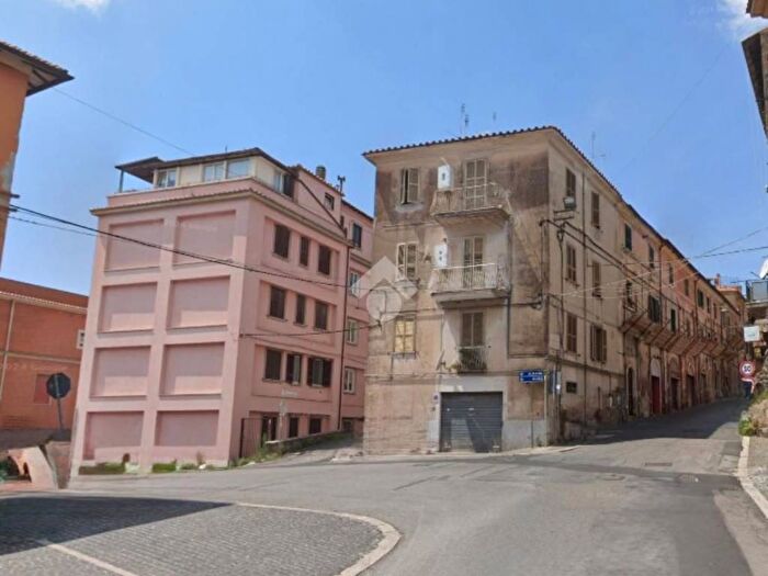 Appartamento bilocale in affitto in Via Moscato, Centro Storico, Genzano di Roma