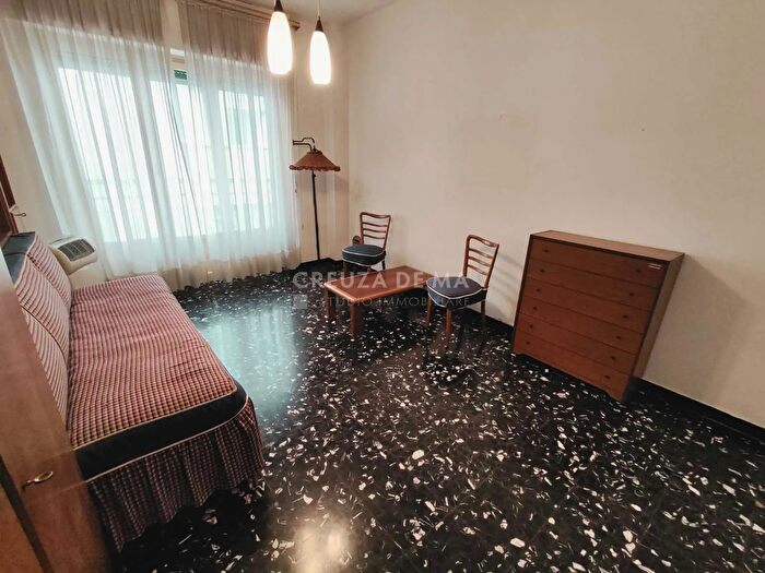 Appartamento quadrilocale in vendita in Via San Benedetto, Rapallo