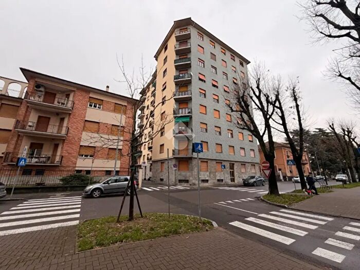 Appartamento quadrilocale in vendita in Via Crosa della Maccarina, Novi Ligure
