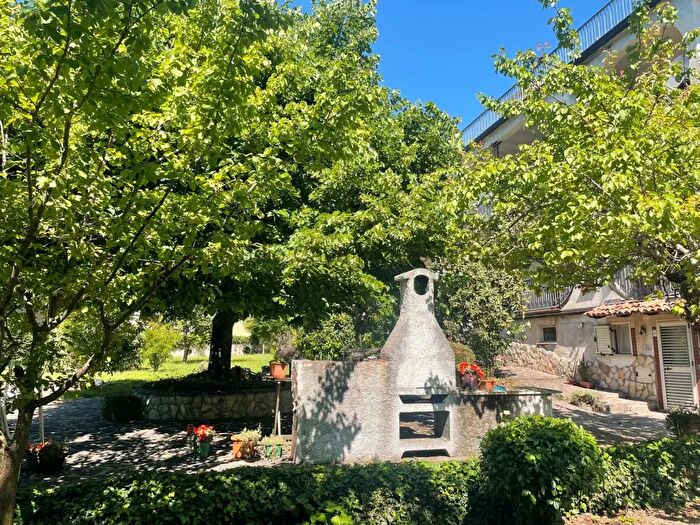 Appartamento bilocale in vendita in Via Leonardo da Vinci, Marsicovetere