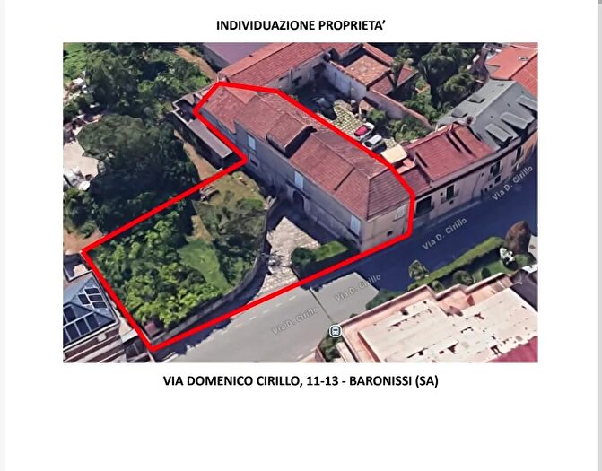 Casa con 10 locali in vendita in Via Domenico Cirillo, Baronissi