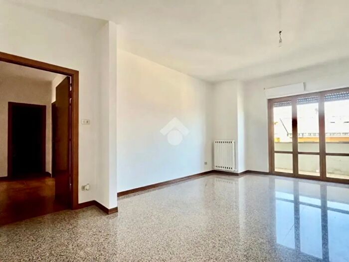 Appartamento quadrilocale in vendita in Viale Venezia, Folignano