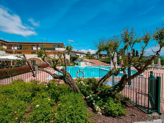 Appartamento bilocale in vendita in Via Prais, Padenghe Sul Garda