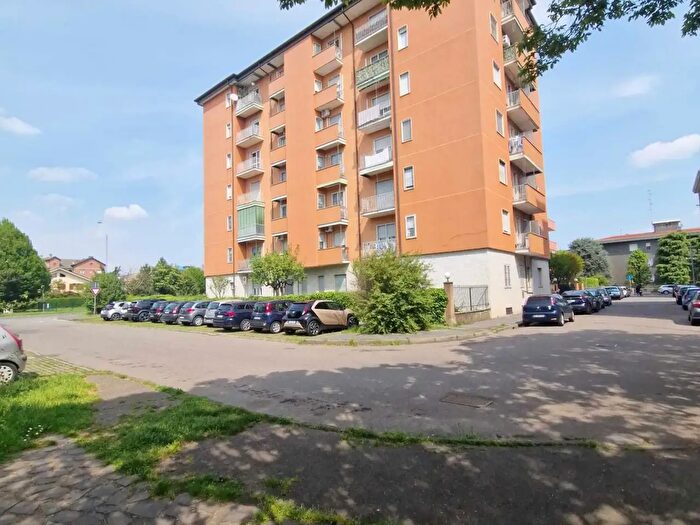 Appartamento bilocale in affitto in Garbagnate Milanese