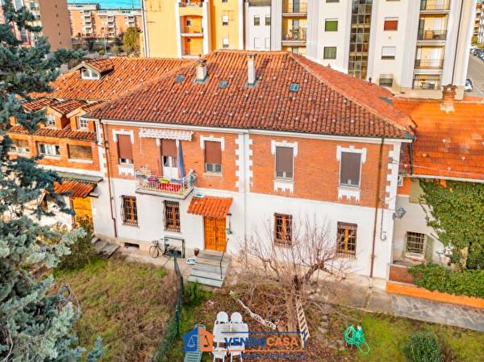 Appartamento con 6 locali in vendita in Via della Fornace, Fossano