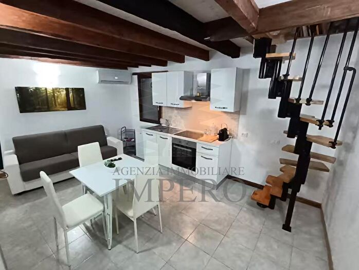 Appartamento bilocale in vendita in Via San Bartolomeo a, Apricale