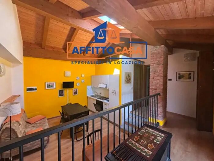 Appartamento trilocale in affitto in Via Vittorio Emanuele II, Bra