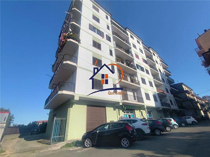 Appartamento trilocale in affitto in Viale John Fitzgerald Kennedy, Mirto, Crosia