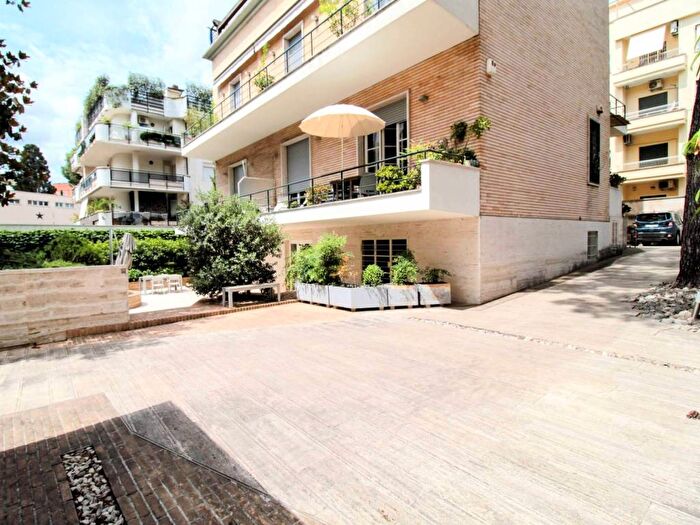 Appartamento monolocale in affitto in Via Ostriana, Africano Villa Chigi, Roma